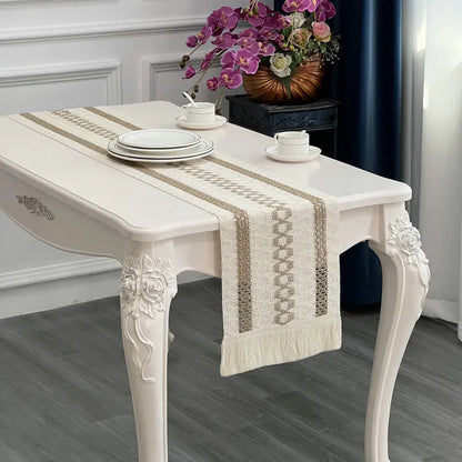 American Style Table Runner